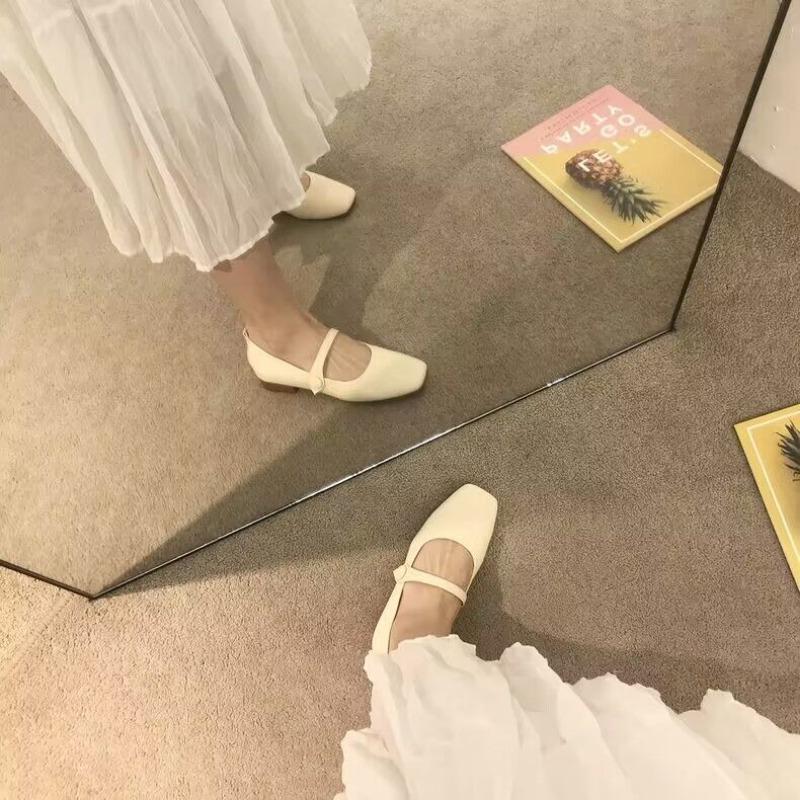 Japanese Style Lolita White with Medium Heels Gothic Women's Summer Footwear Black Mary Jane Square Toe Shoes for Woman 2025 E