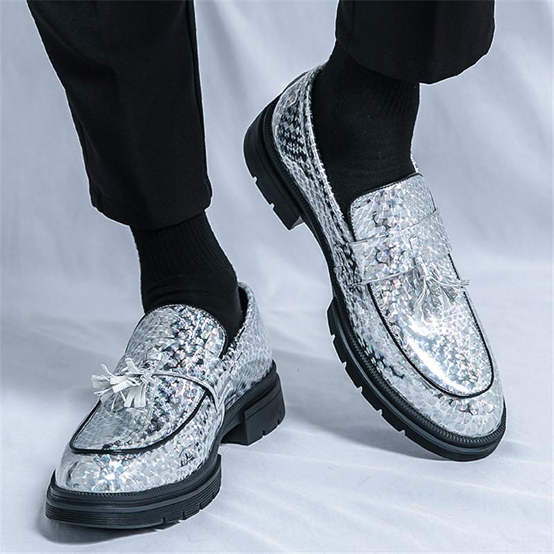 Fashion Trend New Luxury Men Tassel Loafter Male Black Silver Height Increasing Leather Shoes Tenis Masculino Zapatos Hombre