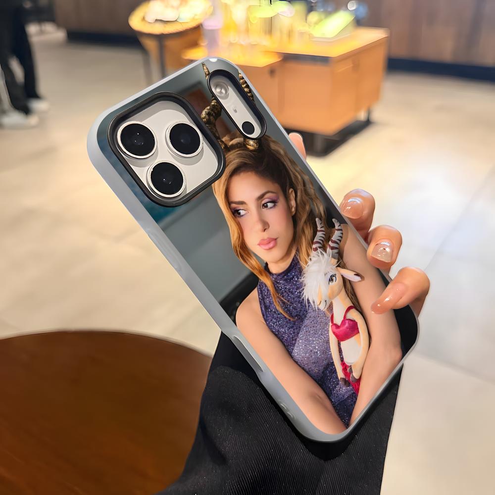 

Чехол для телефона Singer Famous S-Shakira Для IPhone 17 Air 16 E 15 14 Plus 13 12 11 Pro Max Желейный 2-в-1 Защитный чехол iPhone 15 Pro