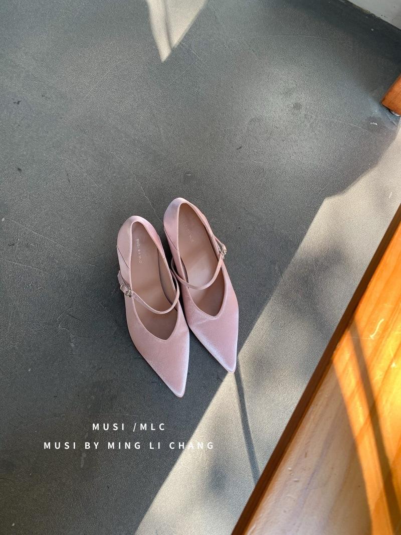 Women s Flat Ankle Strap Spring Vintage Style Pumps - Fashionable Footwear 35 розовый