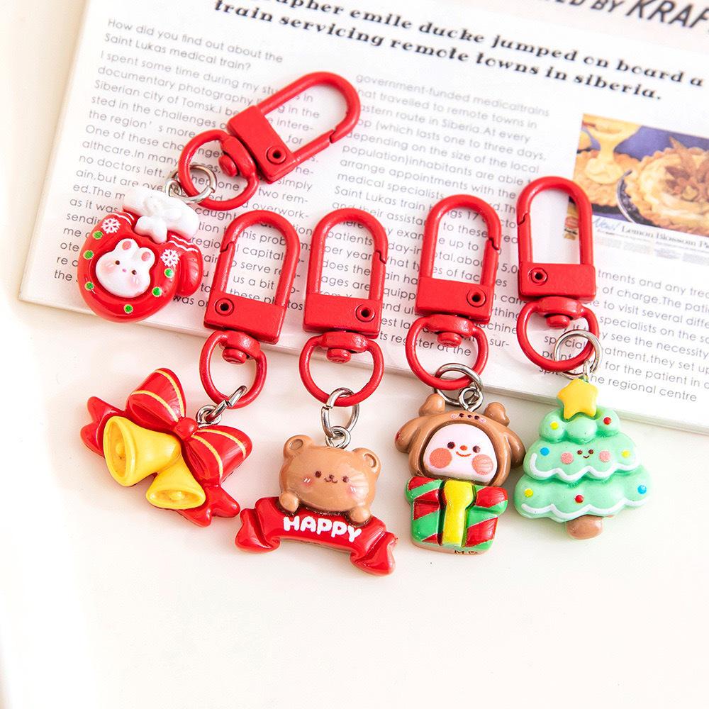 Cute Santa Claus Keychain Ornament – Perfect Christmas Gift for Friends and Backpacks