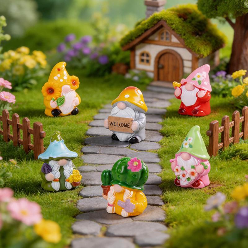 Mini 6Pcs Gnome Figurines Resin Crafts Micro Landscape Ornaments Car Desktop Lawn Decor Elf Bonsai Diy Christmas Decorations