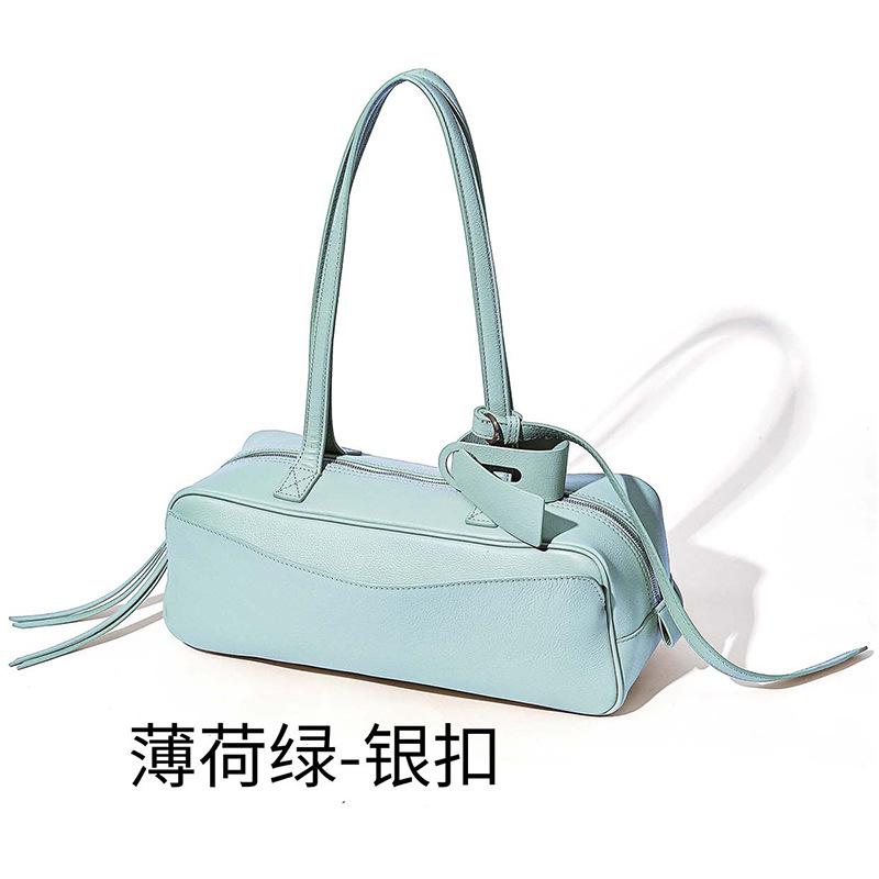 New Bowling Bag Simple and Fashionable First Layer Cowhide Messenger Women's Bag Baguette Bag