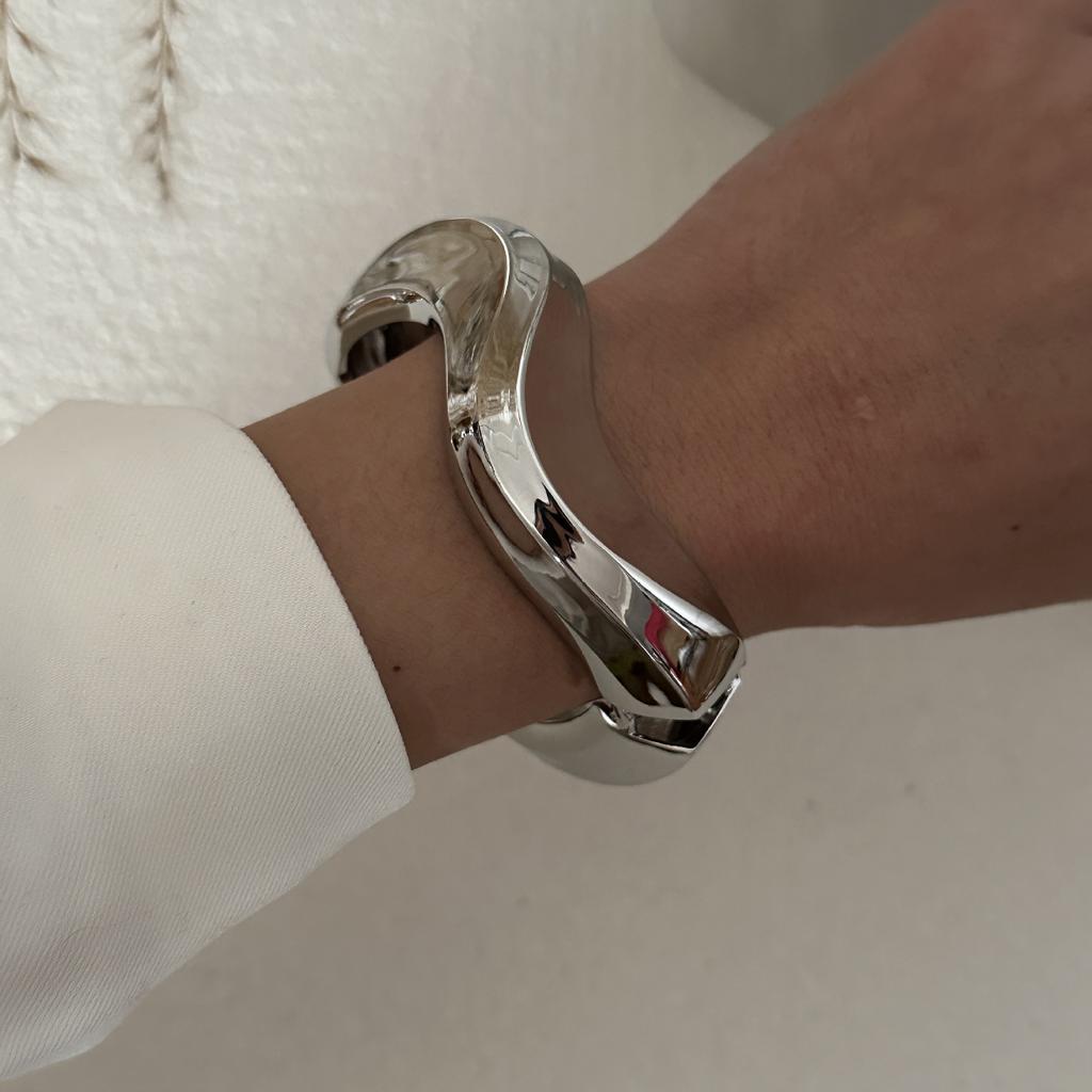 Vintage Irregular Geometric Metal Cuff Wide Bangles Punk Glossy Wave Spring Bangle Bracelet For Women  Chunky Jewelry