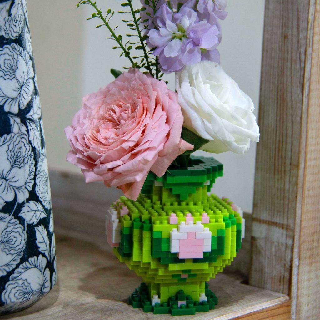 China Flower Bouquet 3d Constructor Model Building Set Flower Mini Bricks Building Blocks Toys for Children Girls 7 To 10 Years