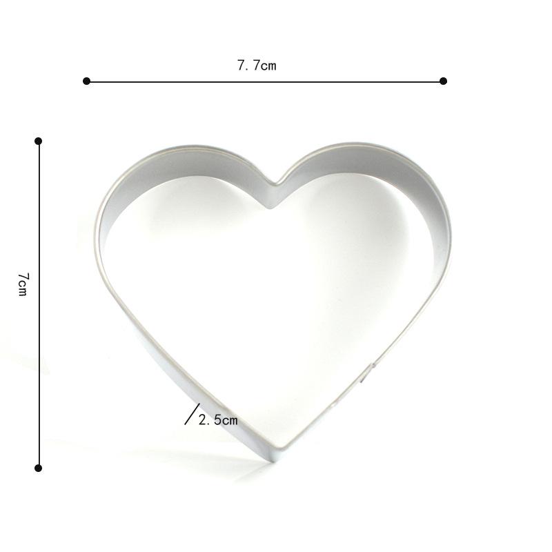 5-Piece Stainless Steel Heart Cookie, Vegetable & Fruit Cutter Set - Valentine's Day Special