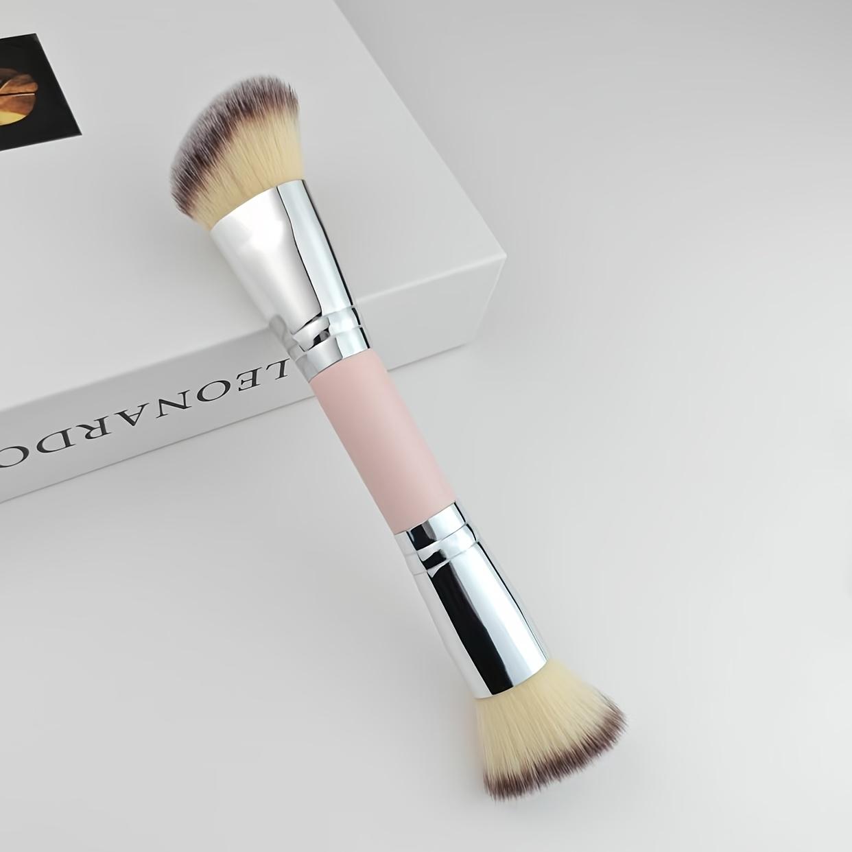 

Dual-Ended Foundation & Contour Brush - Nylon Bristles, Wooden Handle, Fragrance-Free for All Skin Types
