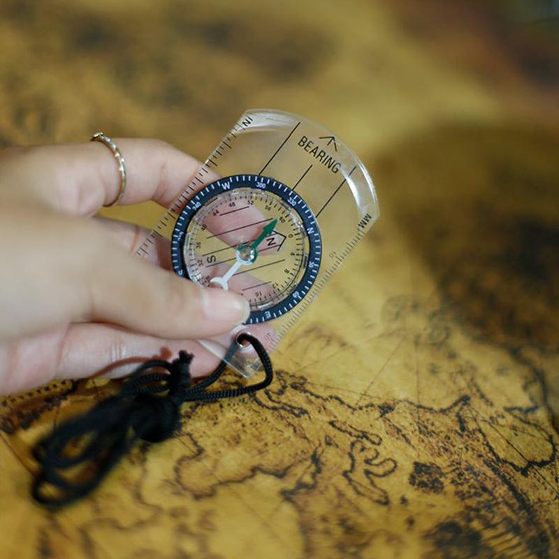 Outdoor Camping Wandern Transparentes Acryl Kompass Kompass Proportionaler Fußabdruck Reise Militärischer Kompass Werkzeuge Reise-Kits