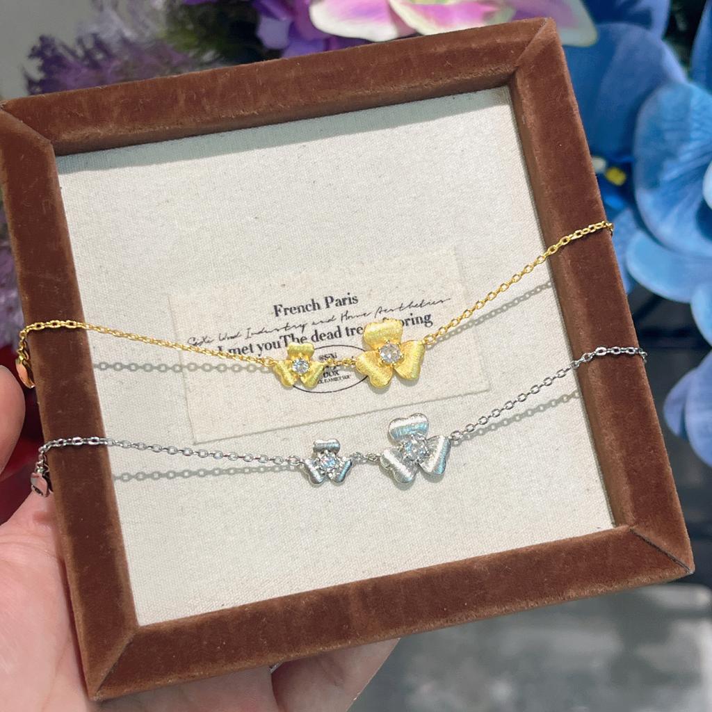 Retro Exquisite Handmade Brushed Micro-Inlaid Zircon Clover Bracelet Light Luxury High-End Temperament Jewelry