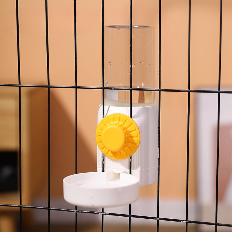 1ks Závěsný dávkovač vody pro domácí mazlíčky Kočičí miska na vodu Závěsná konvice Odolný proti nárazům Dávkovač vody pro psy Dávkovač vody s nevlhčícím okrajem