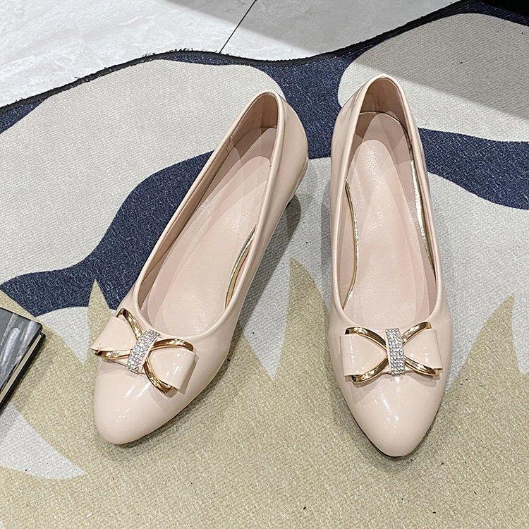 

Medium heel single shoes women s 2025 autumn new work shoes rhinestone metal buckle butterfly large size daily wear shallow mouth 43 абрикосовый