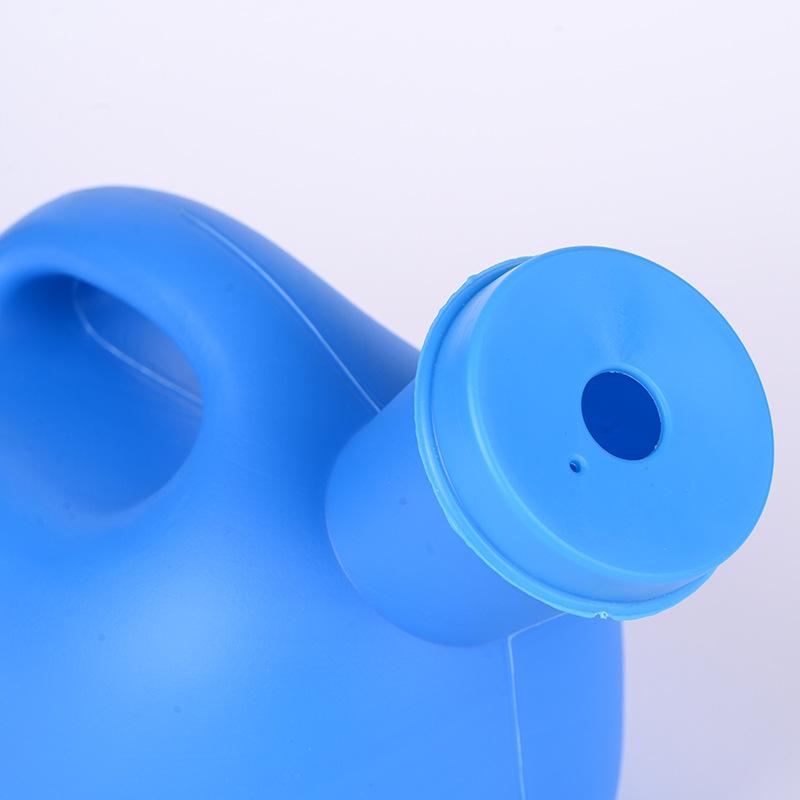 2000ml Portable Male Urinal with Lid - Large Capacity Bedside Urine Collector for Adults & Elderly