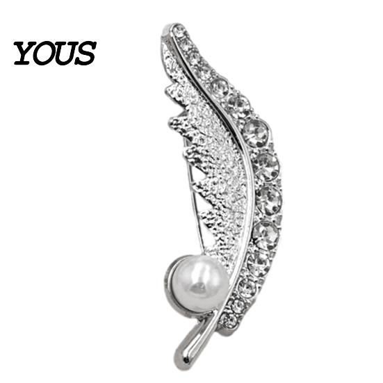Electroplated Brooch Faux Pearl Rhinestone Feather Brooch, Men Women Lapel Pin, Elegant Pin Sweater Cardigan Coat Business Suit Clothing Jewelry