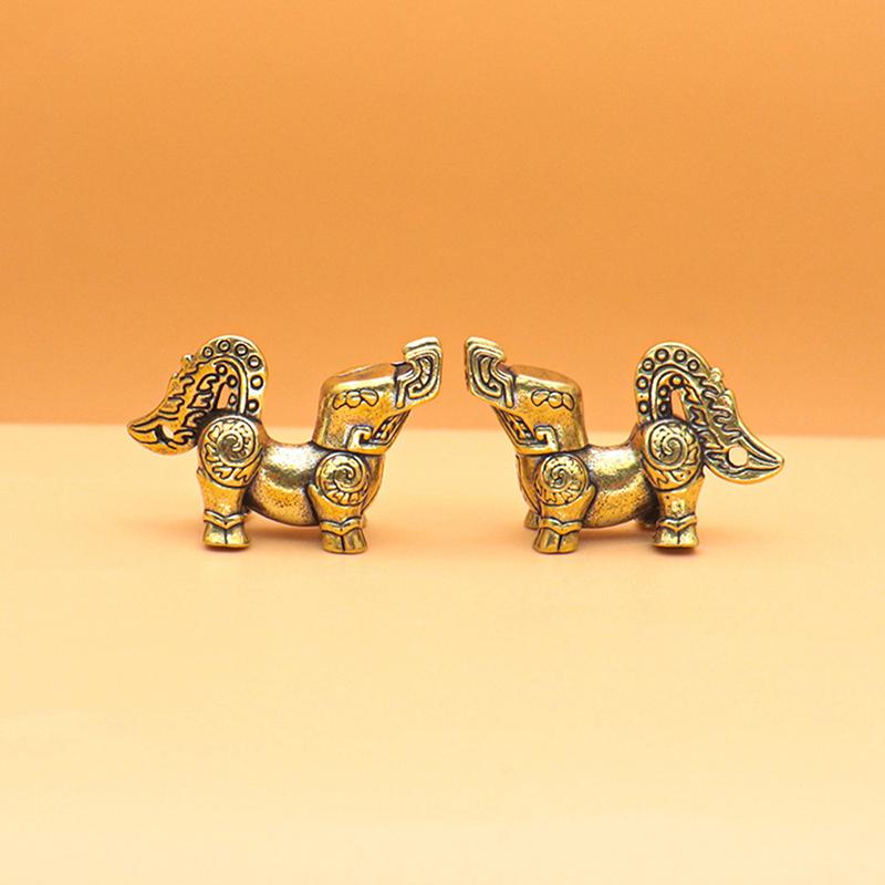 1Pcssanxingdui Brass Divine Beast Ornament Keychain Pendant Backpack Pendantgift Gift Tourism Commemoration