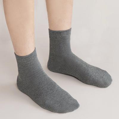 10 Pairs of Men's Simple Daily Mid-calf Socks