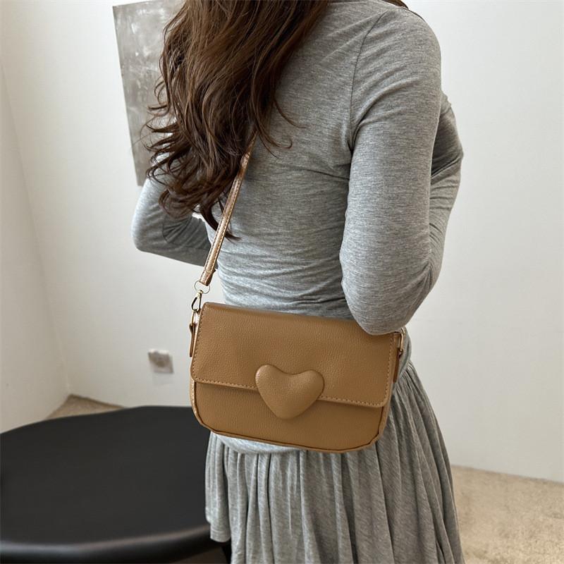 Chic Pu Leather Small Crossbody Bag For Women In Trendy Summer Colors Elegant Design