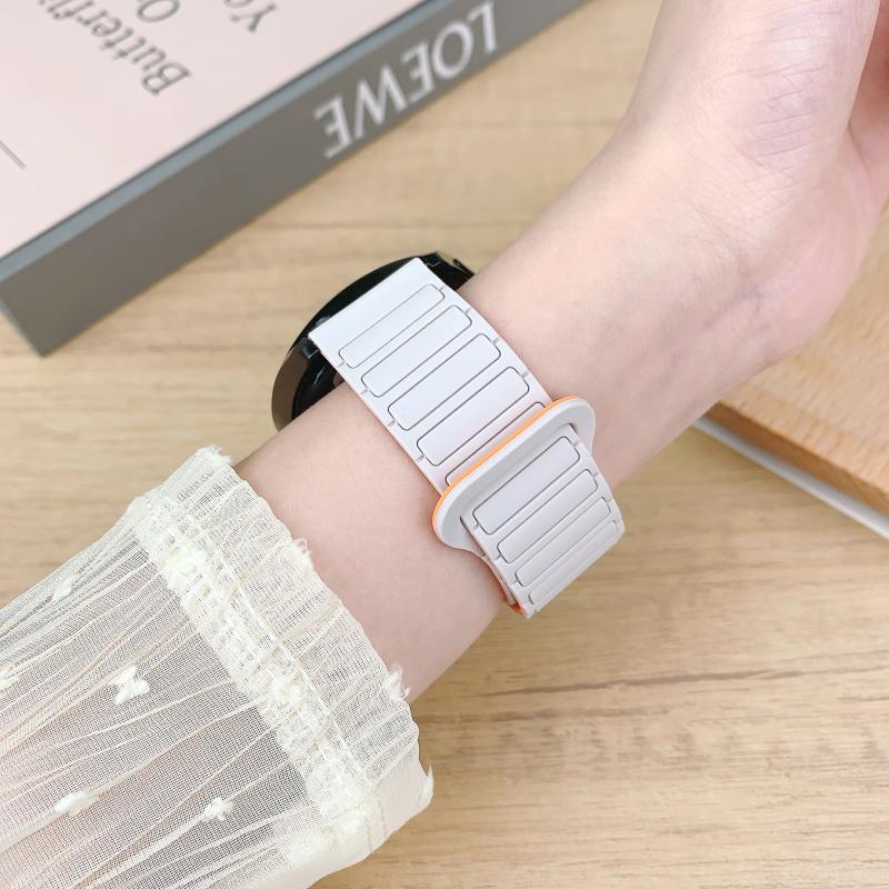 18mm 22mm 20mm Magnetic Silicone Strap For Samsung Galaxy Watch 7 6 5 4 44mm 40mm Sports Band For Galaxy Watch 4 6 Classic 47mm Huawei GT 4/5/6 41mm