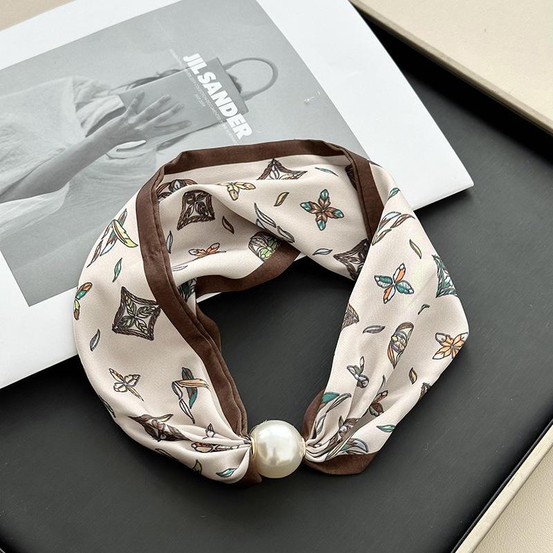 Pearl magnetic buckle small silk scarf women's lazy neck protection spring new versatile high-sense magnetic buckle necklace scarf