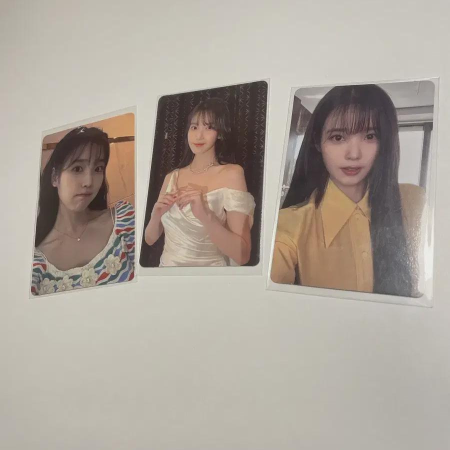 

Iu Golden Hour Blu-ray Dvd Photocard Batch