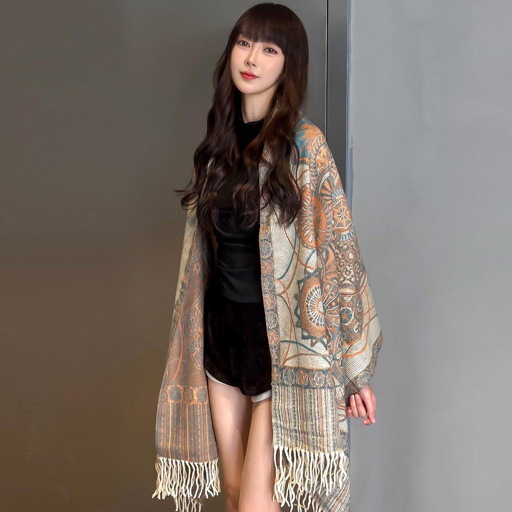 Ethnic style retro tassel shawl