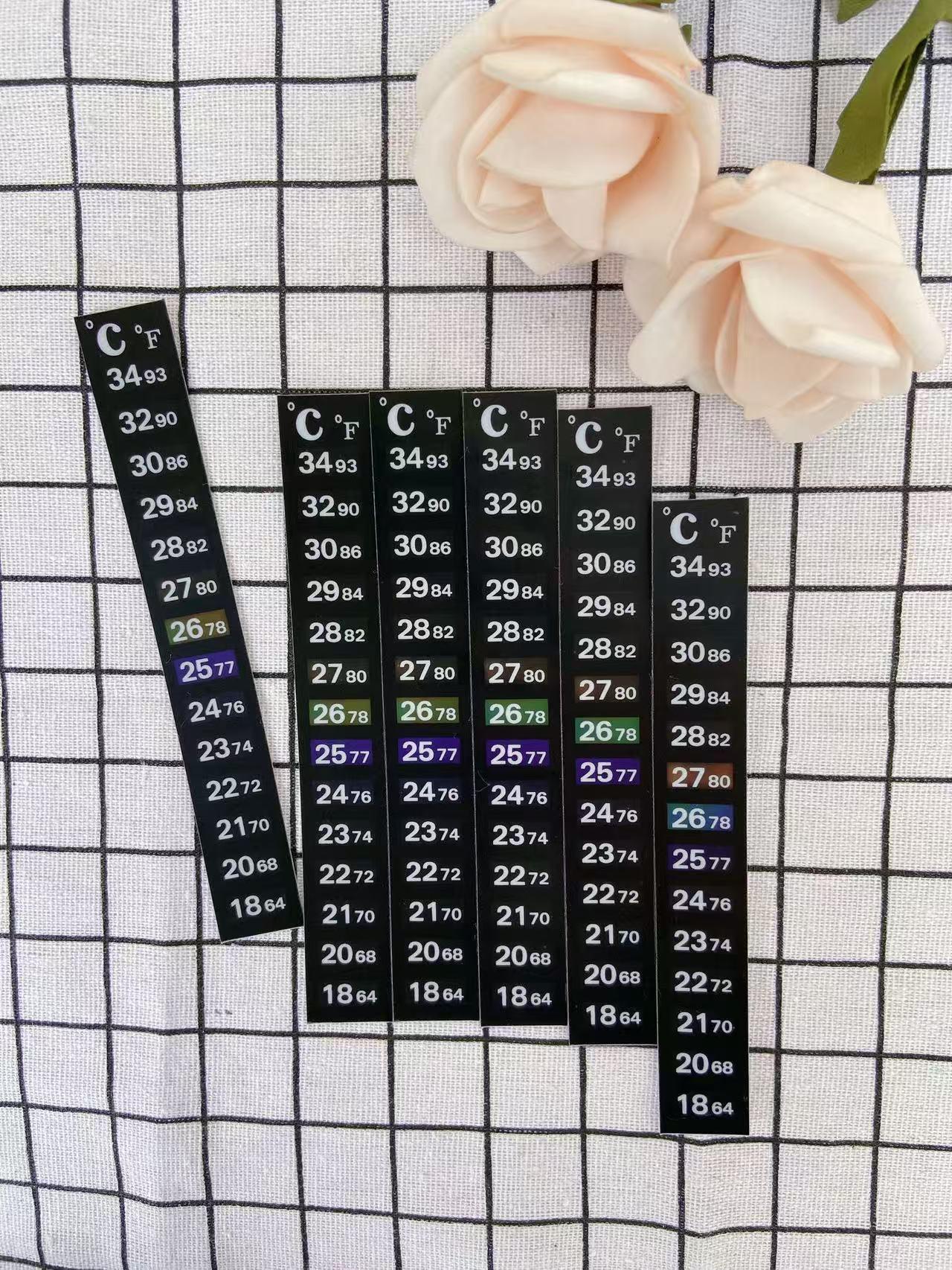 

Термочутливий акваріумний термометр-наклейка, що змінює колір, 10-36°C, рідкокристалічна наліпка для тераріумів з черепахами.