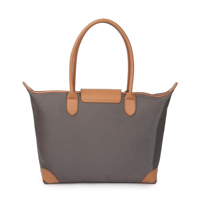 2025 Autumn Winter New Water Hyacinth Fabric and Leather Large Capacity Laptop Bag Single Shoulder Tote Handbag Commuter Bag Women's Bag