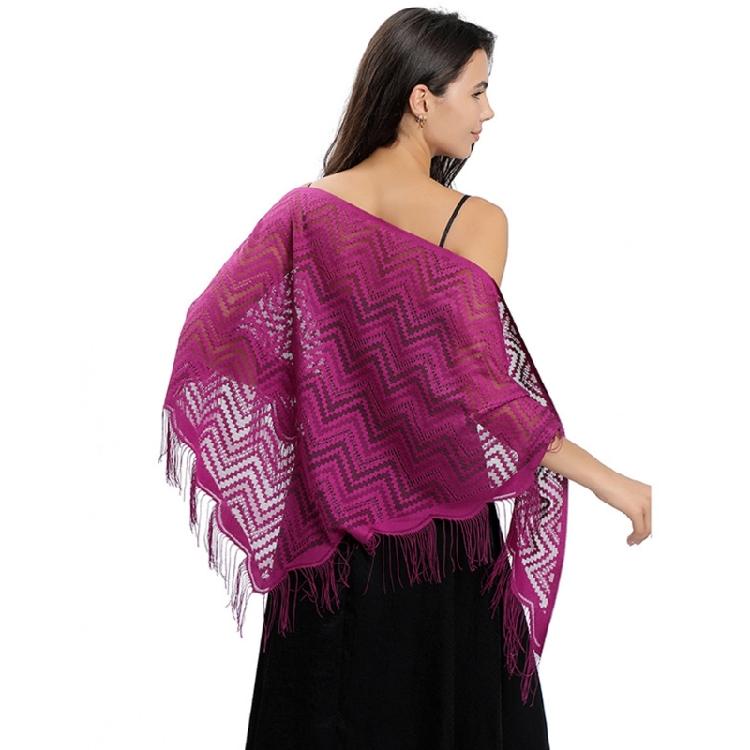 Stylish Triangle Lace Scarf Shoulder Wrap for Women Daily Wear Fringed Shawl for Wedding Ceremonies and Evening Soirees