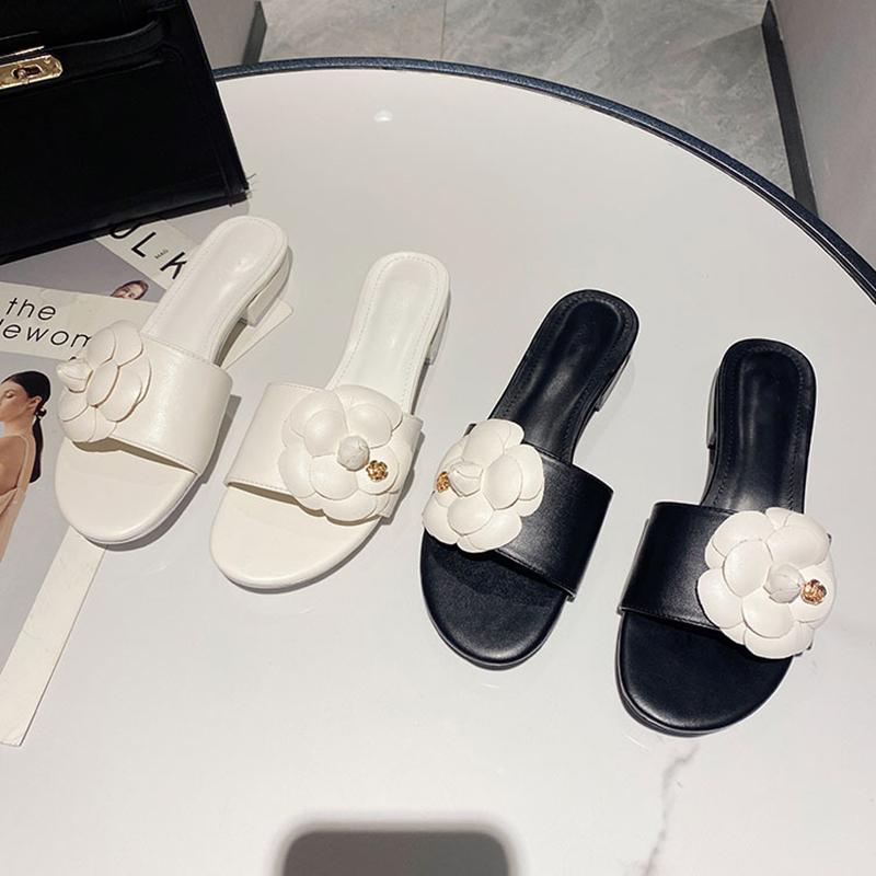 Fashion Designer Camellia flower slippers women 2025 sandalias summer lazy shoes ladies ins low heels metal camellia floral slides mujer