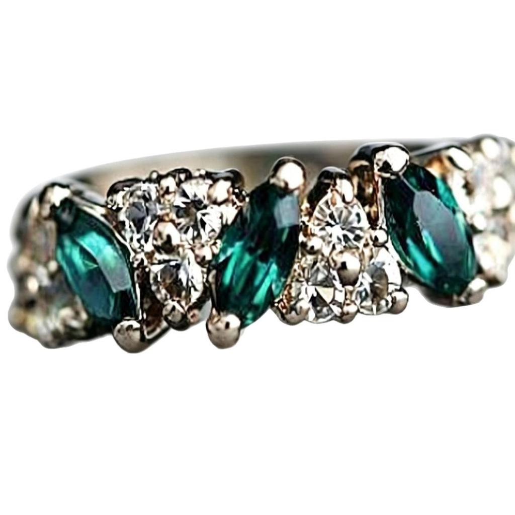 Korean Retro Emerald Rhinestone Ring - Sweet Fashion Style for Women