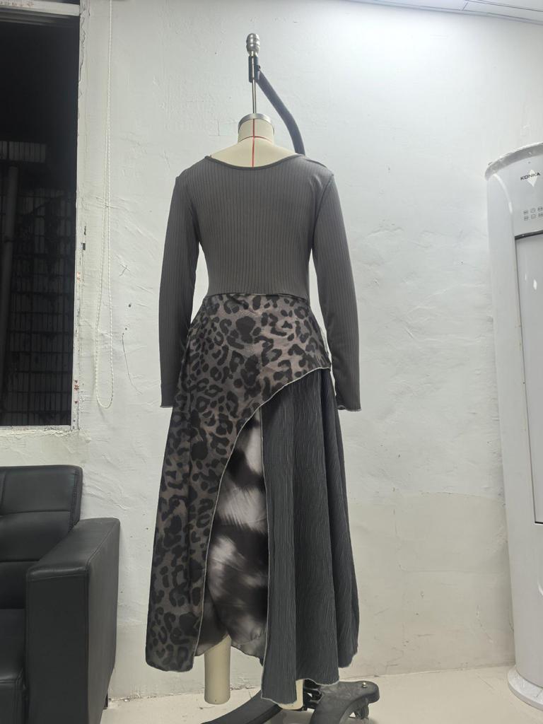 2026 Leopardenmuster Elastischer Bund Weiter Saum Freizeitkleid für Europa und Amerika