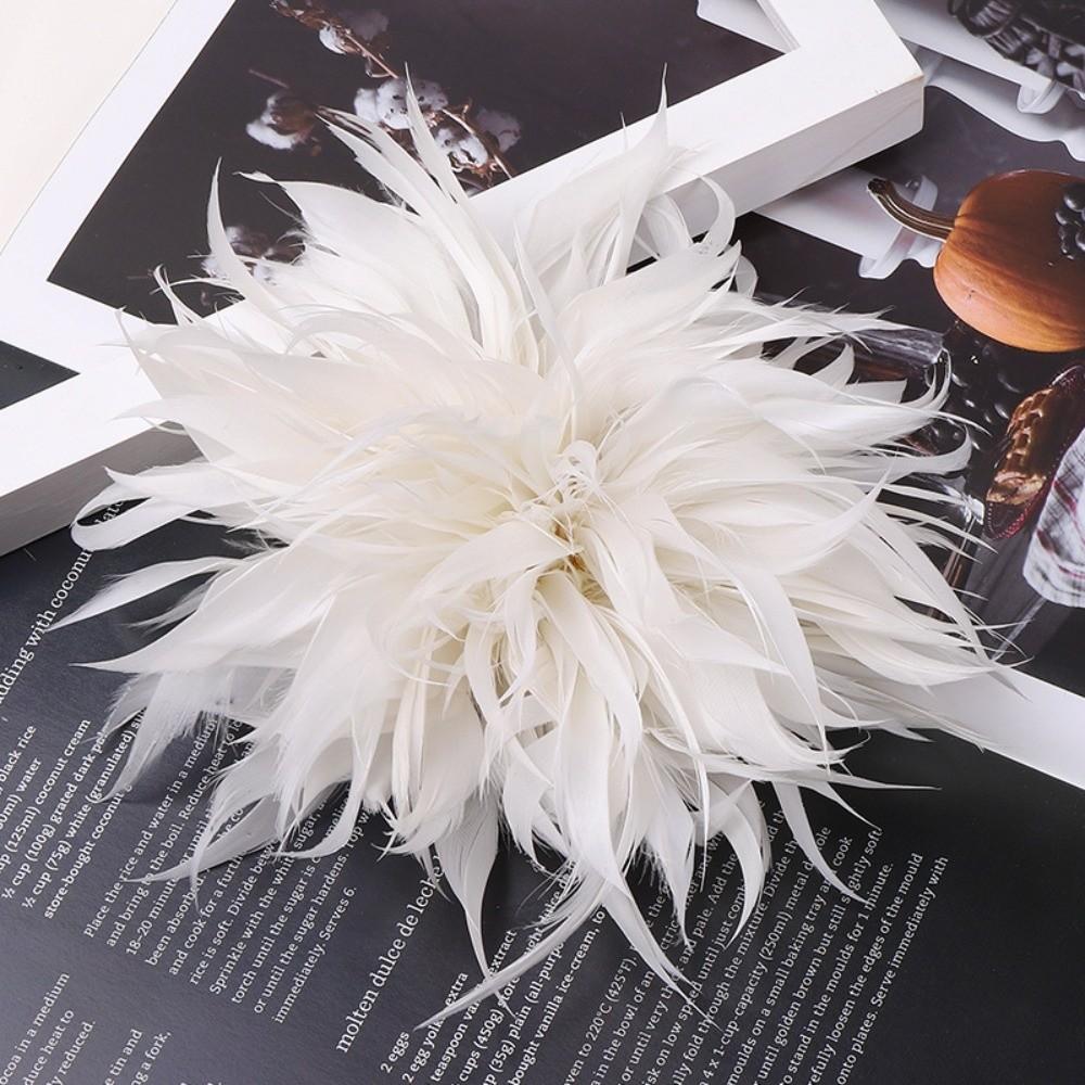 Elegante Flor de Plumas Grande de 18-20 cm Broche de Plumas Hecho a Mano Accesorios Flor DIY Pines de Solapa Boda