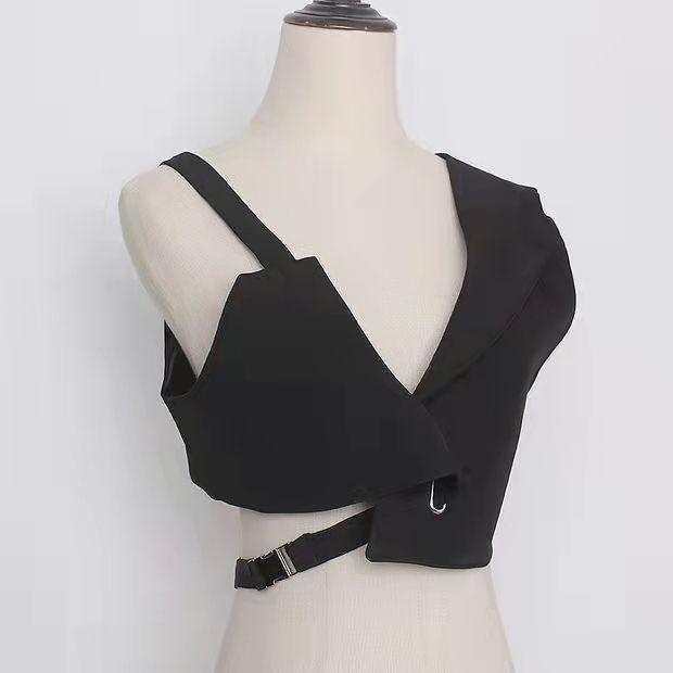 Gilet Nero Cool Girl per Outfit alla Moda, Si Abbina Perfettamente con Top Gilet da Abito con Design Vuoto Scuro