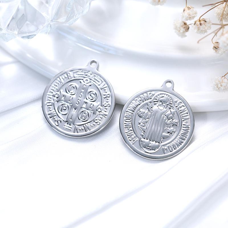 Luxury European & American Retro Roman Coin Charm Pendant for DIY Bracelets & Necklaces - Stainless Steel Jewelry Accessory