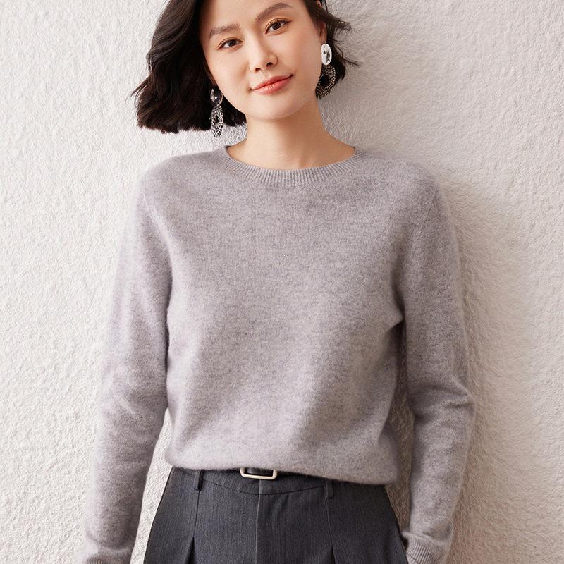 Women's Seamless Cashmere Round Neck Pullover - Loose Fit Casual Knitwear Base Layer for Autumn & Winter