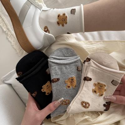 Ladies Spring New Cute and Versatile Cartoon Bear Rolled Edge Loose Mouth In The Tube Socks