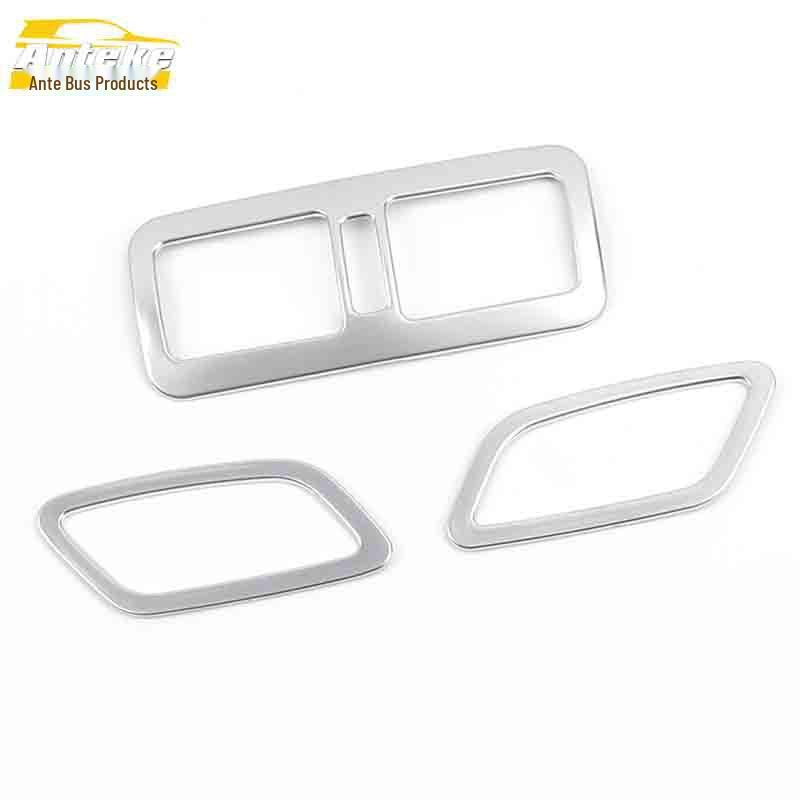 

Хромированная накладка на воздуховод и декор консоли Venucia T70.