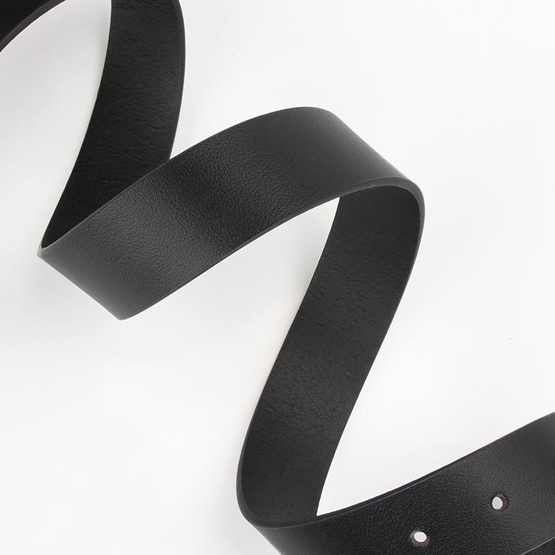 The Square-shaped Pearl Buckle Belt Is Fashionable, Versatile, Sweet and Cute. It Is A Fashionable and Elegant Decoration for Ladies