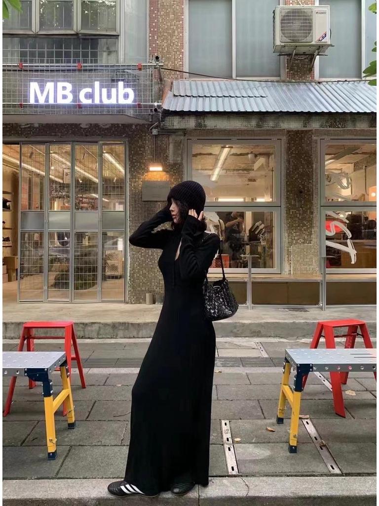 Rochie Tricotată Galbenă Stil Coreean Slim-Fit cu Mâneci Lungi - Rochie Lungă Casual de Toamnă pentru Femei, Cambrată în Talie, Muldând Șoldurile