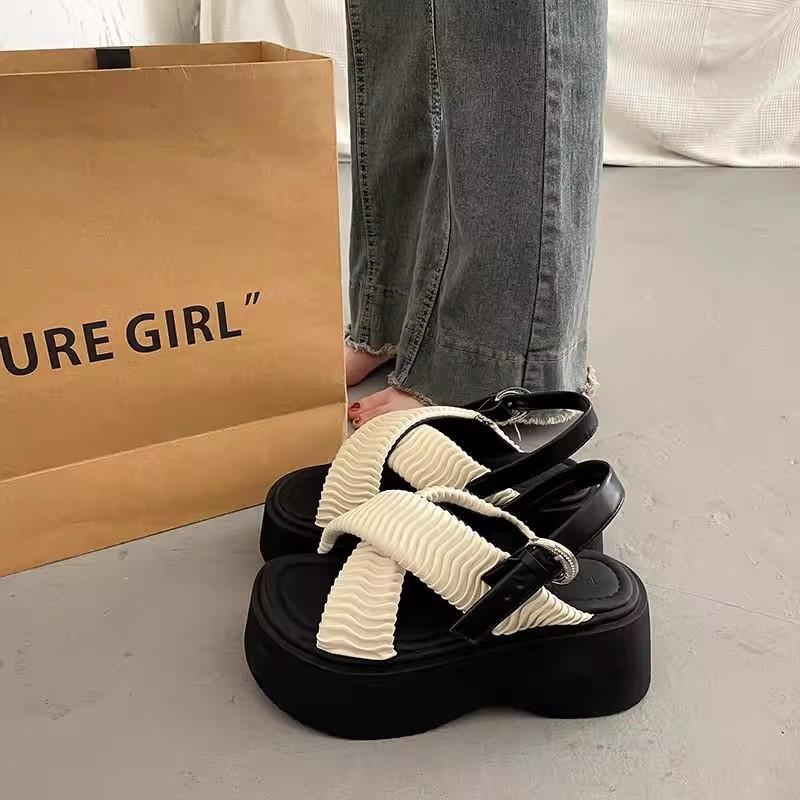 Beautiful Platform Sandals with Skirts for Women's Summer Wear, High-end New Heel Shoes