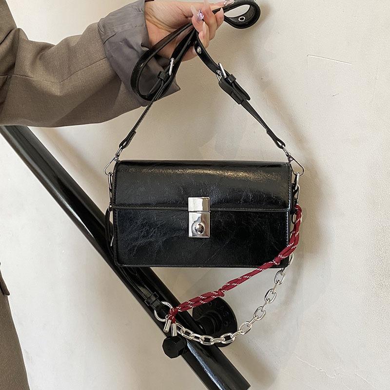 

New women s bag, high-end fashion and versatile retro armpit bag, shoulder crossbody handbag. чорний