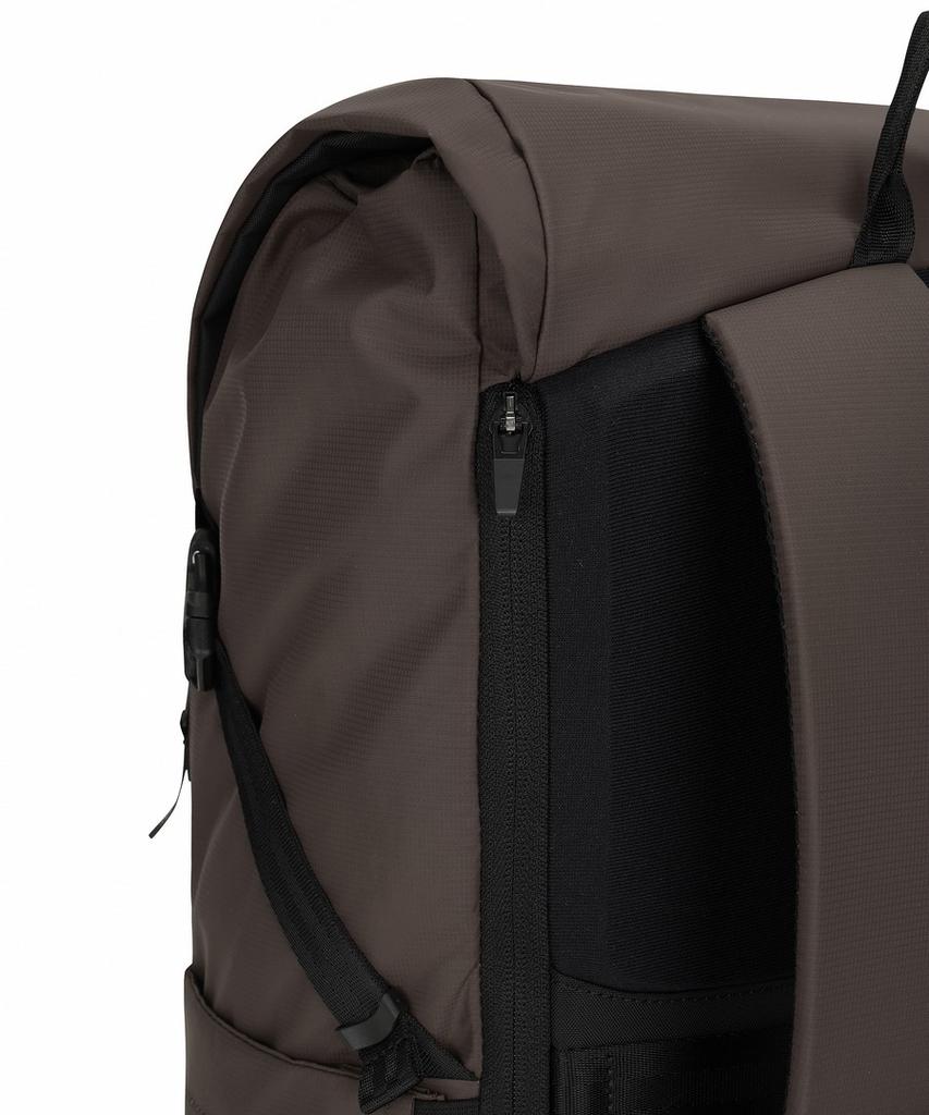 Discovery Expedition Airon Flap Backpack (Brown)