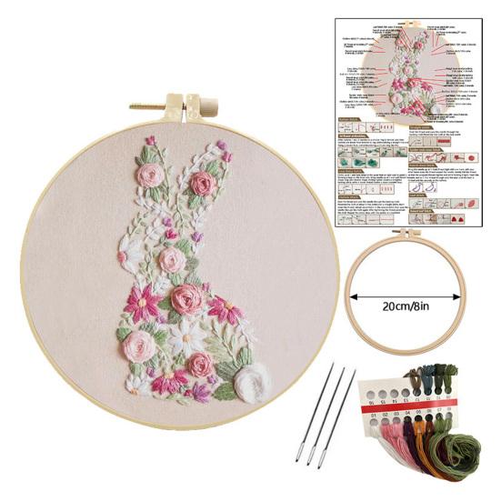 

Набір для вишивання зайчик Блум для початківців. Набір для вишивання ручного зайчика своїми руками. Початковий набір для вишивки хрестиком. Нитки. Голки. П яльці для дорослих. 1 Set