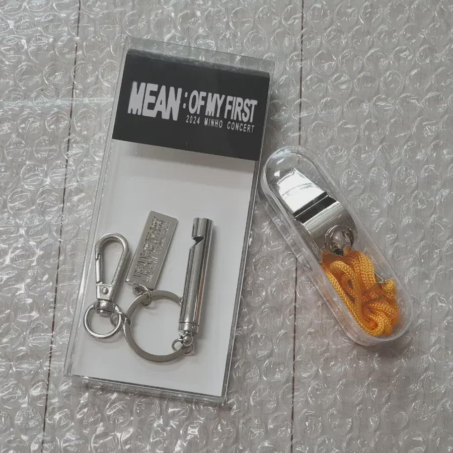 

SHINee Минхо Брелок-свисток Запечатанный