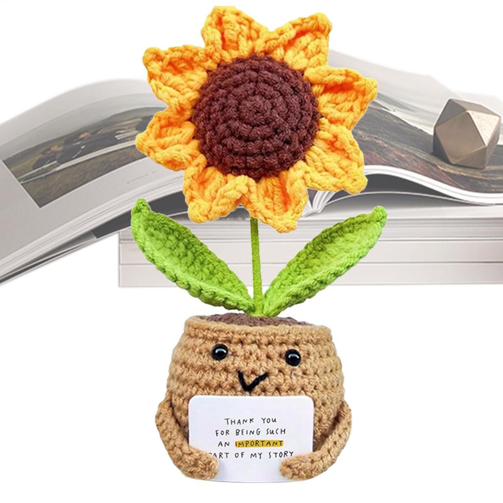 Känslomässiga Stödjare Solros Kreativ Stickad Docka Liten Virkad Konstgjord Söt Motivationsdekorationer Tillbehör För Skrivbord