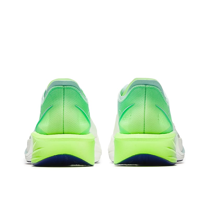 Anta Mach 6 Pro Low-Top Laufschuhe mit Stickstoff-Technologie für Herren Fluoreszierender Papagei/Papyrus Weiß/Kühlblau 112625584-4
