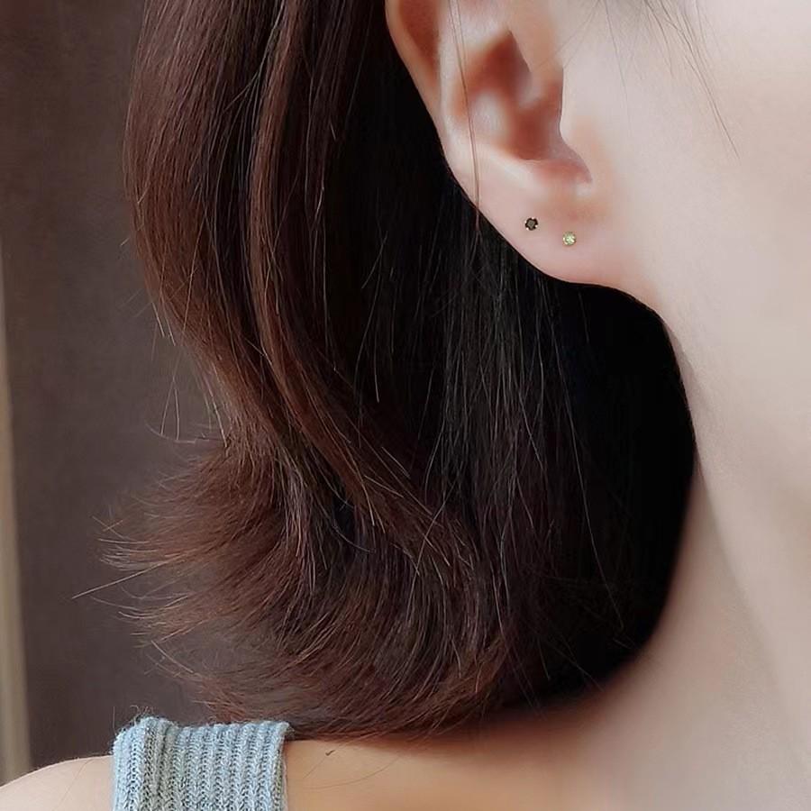 Beixi Silver 2.5mm Mini Zircon Women's Candy Color Stud Earrings - Elegant, Simple, and Comfortable for Summer