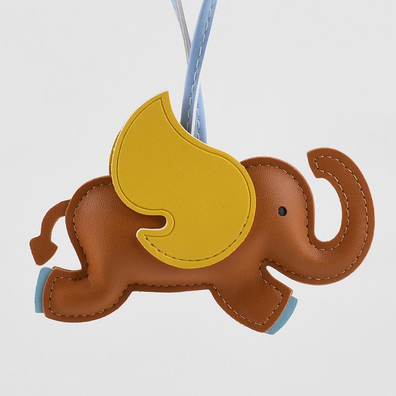 Handcrafted Leather Elephant Keychain: Cute Gift Bag Charm & Pendant