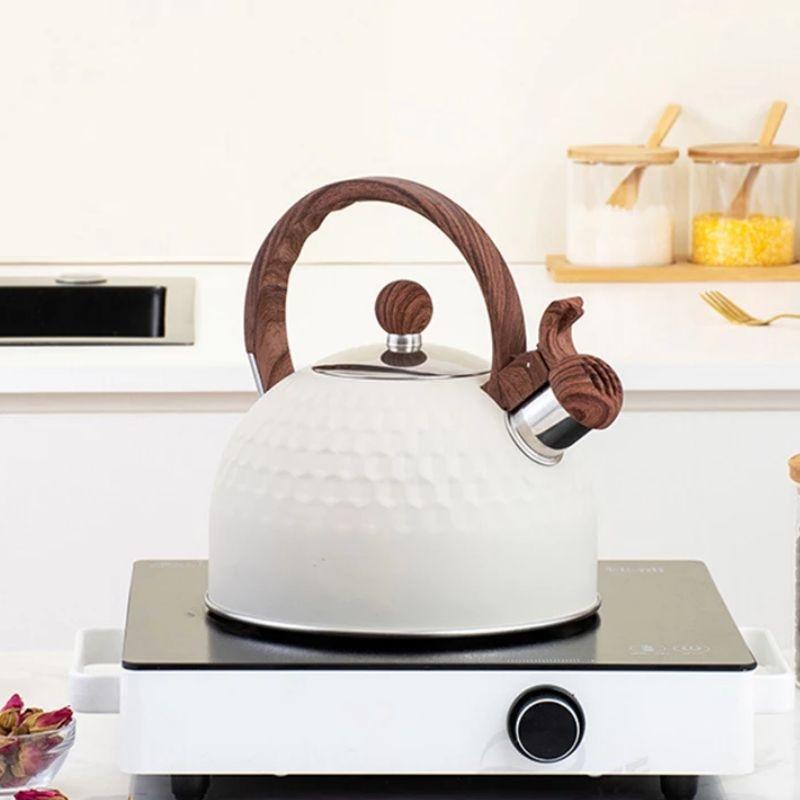 Fløytende tekjele 2,5L Rustfritt stål Stor kapasitet Tekjeler Anti-varmt håndtak Gass Elektrisk Anvendelig Kjøkken Servise