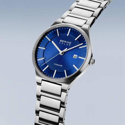 BERING Men's Analog Solar Watch, Collection Model 15239-777, Titanium Strap & Sapphire Crystal Link Belt, Officially Imported, 3-Year Warranty, Scratc