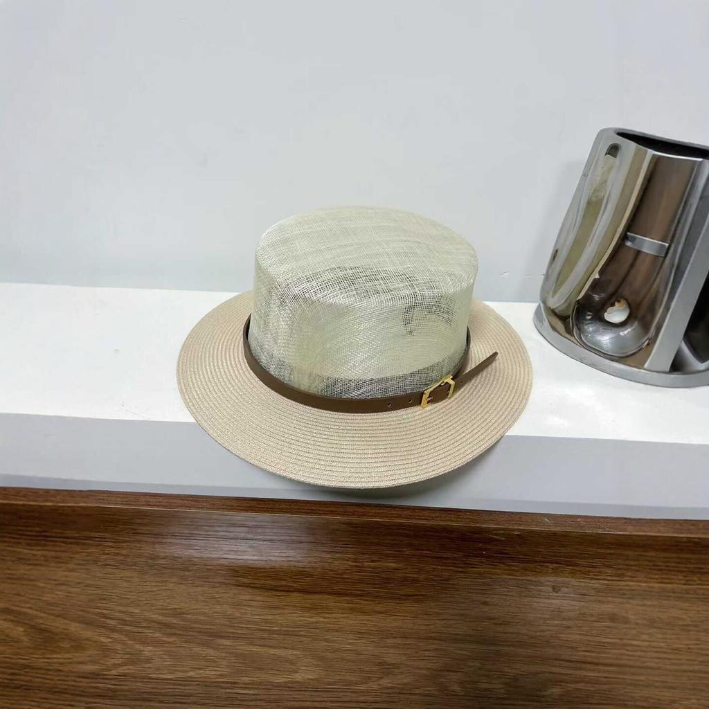 Quality French flat top straw hat new women's spring summer seaside beach vacation sunshade sunscreen top hat